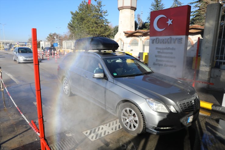 Bulgaristan’a açılan Türk sınır kapılarında araç dezenfektasyon sistemi yeniden devreye girdi