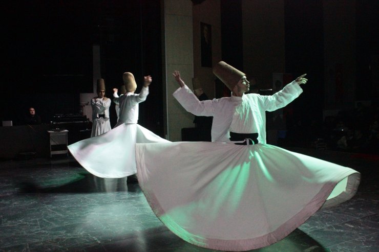 İzmir'de Hazreti Mevlana'nın 751. Vuslat Yıldönümü nedeniyle anma töreni düzenlendi