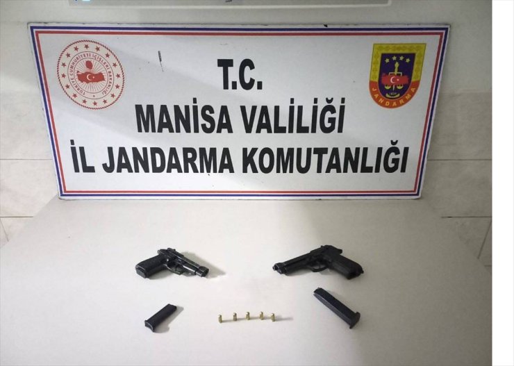 Manisa'da 2 kişinin tabancayla yaralanmasına ilişkin 5 zanlı tutuklandı