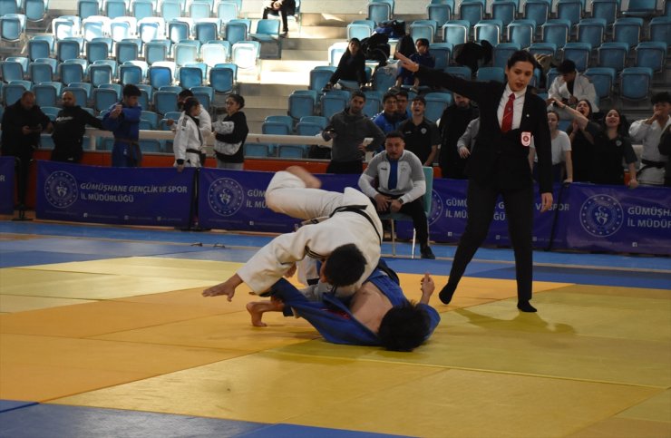 Okul Sporları Gençler Judo Grup Müsabakaları, Gümüşhane'de başladı