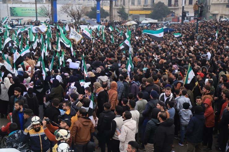 Syria Relief tarafından İdlib'de düzenlenen konser renkli görüntülere sahne oldu