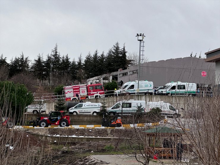 GÜNCELLEME 4 - Balıkesir'de mühimmat fabrikasındaki patlamada 12 kişi öldü, 5 kişi yaralandı