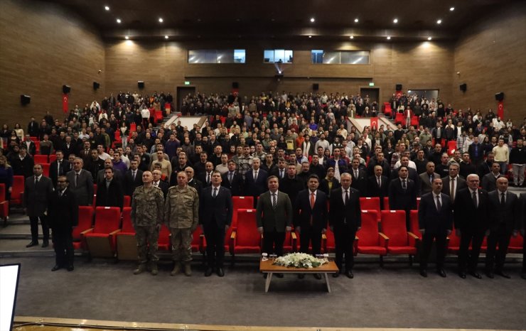 Erzincan'da "Türkiye Yüzyılında Ulaştırma Vizyonu" sempozyumu düzenlendi