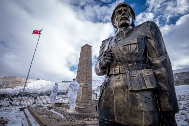 Erzurum'da "Allahuekber Şehitleri" anıldı