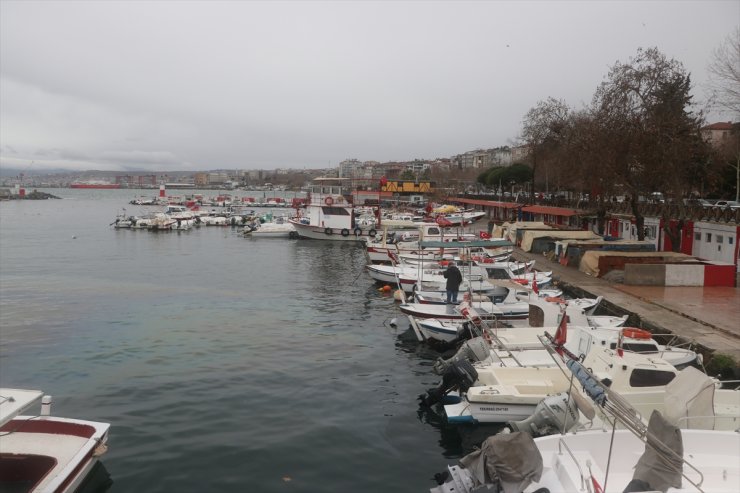 Tekirdağ'da deniz ulaşımına poyraz engeli