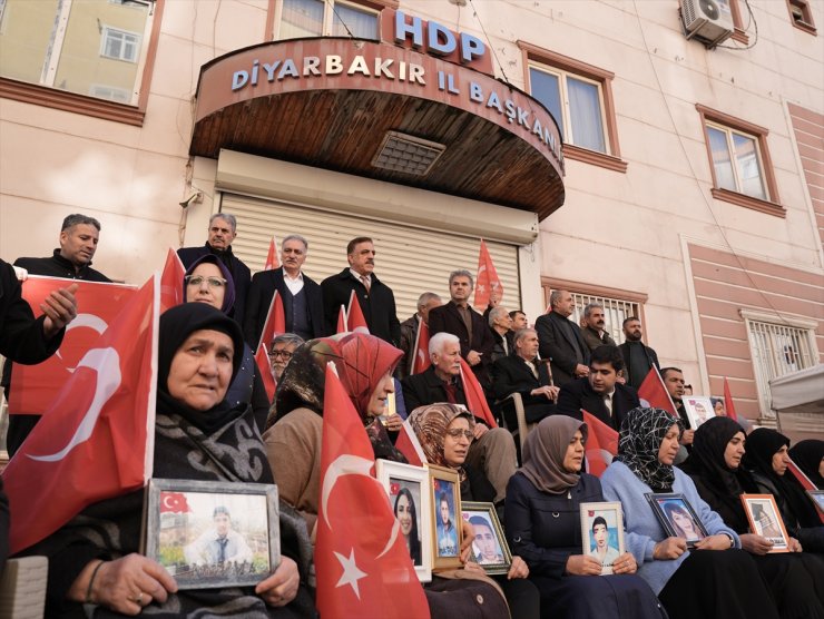 Diyarbakır anneleri evlat nöbetini kararlılıkla sürdürüyor