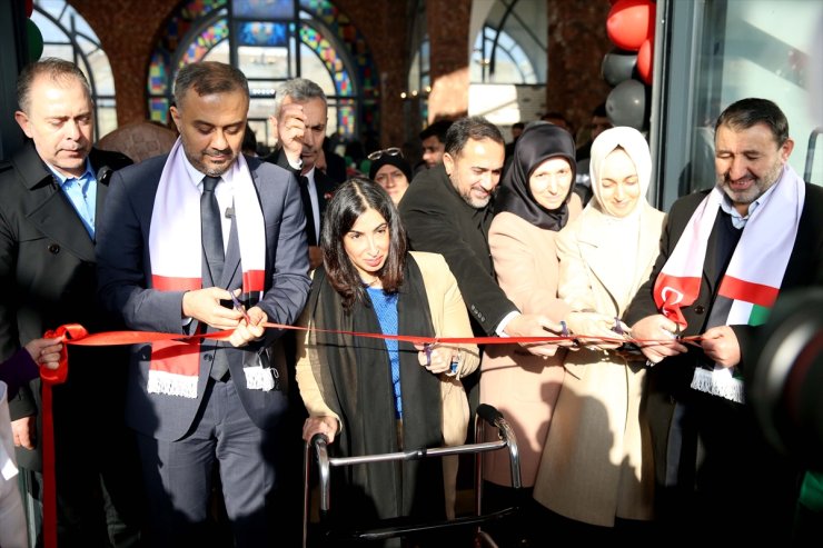 Kahramanmaraş'ta depremzede kadınlar için seramik kursu ve kurs merkezi açıldı