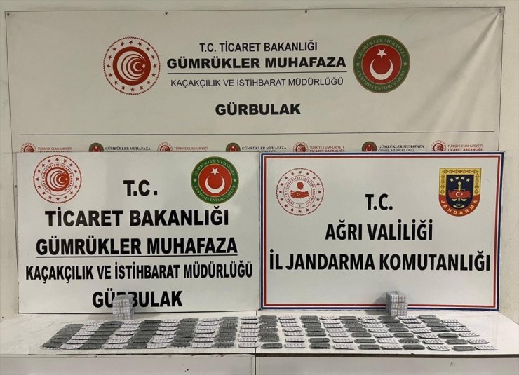 Ağrı'da tırın dorsesinde 1 kilo 49 gram sentetik uyuşturucu ele geçirildi