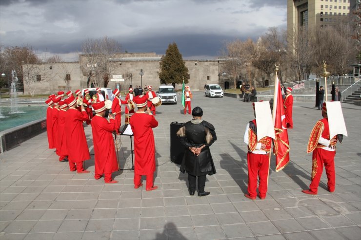 Kayseri'de yükümlülerden oluşan mehter takımı konser verdi