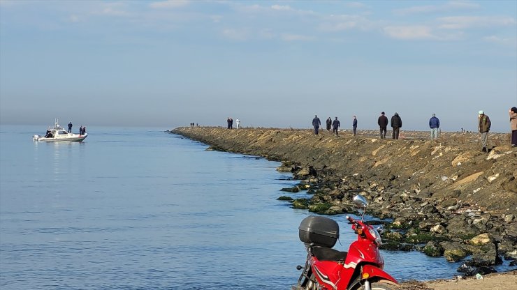 GÜNCELLEME - Samsun'da kaybolan 2 balıkçıyı arama çalışmaları sürüyor