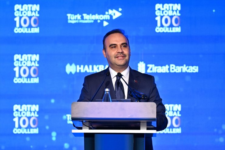 Sanayi ve Teknoloji Bakanı Kacır, Platin Global 100 Ödülleri Töreni'nde konuştu: