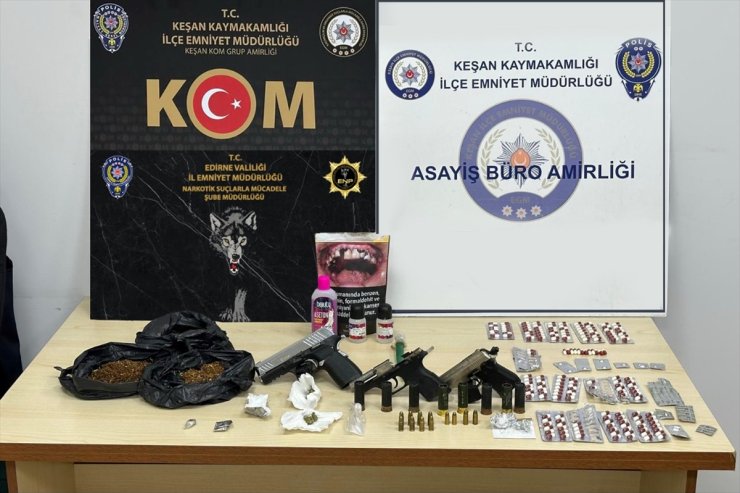 Edirne'de uyuşturucu operasyonunda 20 zanlı yakalandı