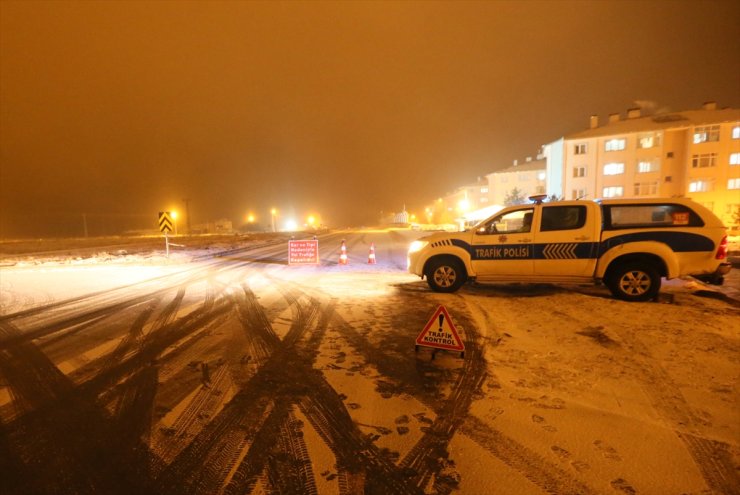 Tipi nedeniyle kapatılan Kars-Digor kara yolu ulaşıma açıldı