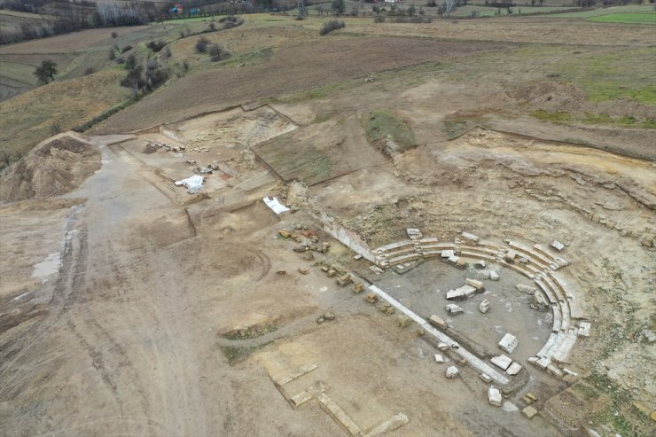 Pompeiopolis Antik Kenti'nde tiyatro ve odeonda yürütülen kazılar tamamlandı