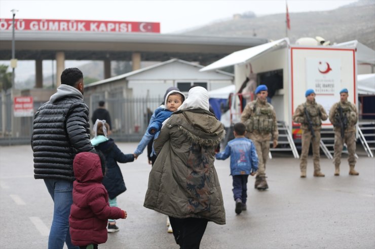 Suriyelilerin Hatay'daki sınır kapılarından ülkelerine dönüşü sürüyor