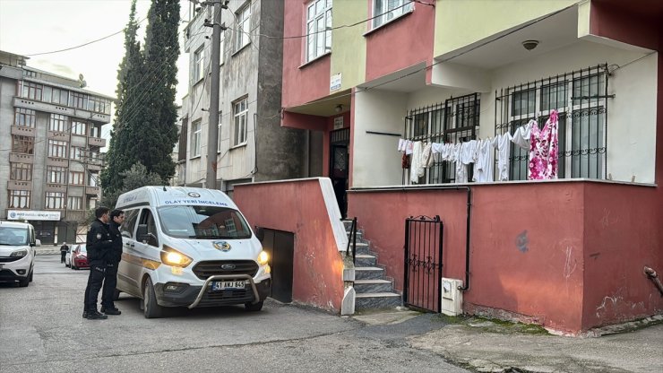 Kocaeli'de karbonmonoksit gazından etkilenen 5 kişi hastaneye kaldırıldı