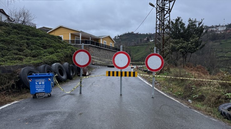 Rize'de yağışın ardından heyelan oluştu