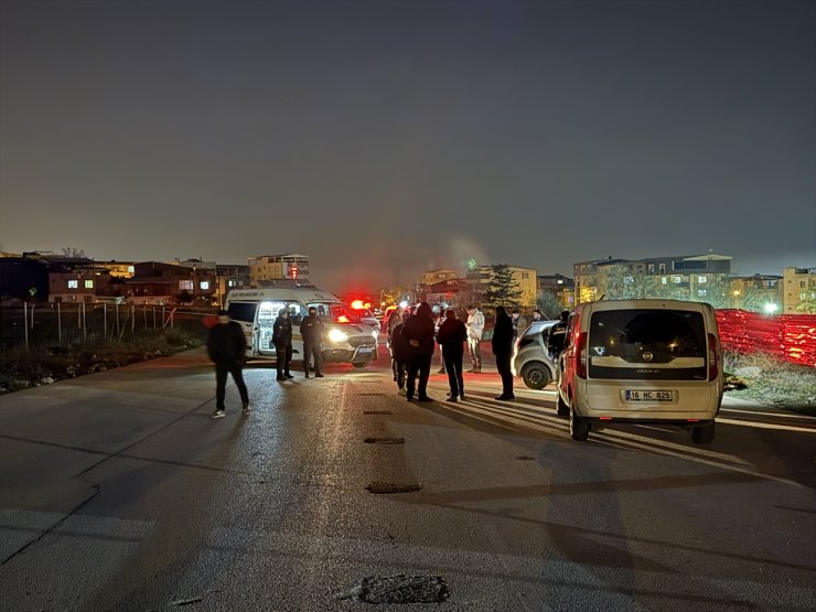 Bursa'da otomobilde silahla vurulmuş halde bulunan genç kadın öldü