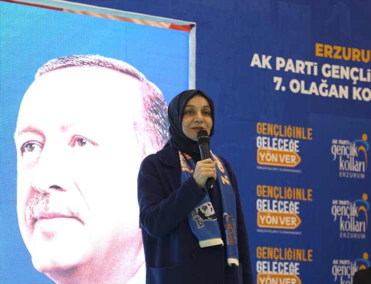 AK Parti'li Usta, Erzurum'da partisinin İl Gençlik Kolları 7. Olağan Kongresi'nde konuştu: