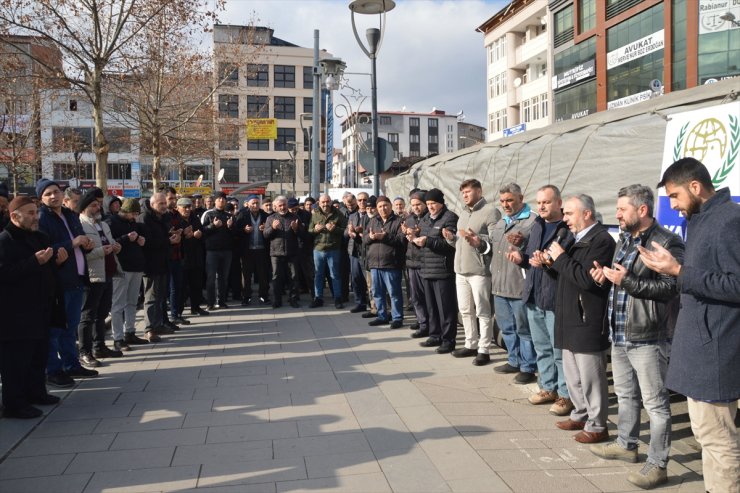 Samsun'dan Suriye'ye 600 çuval un gönderildi