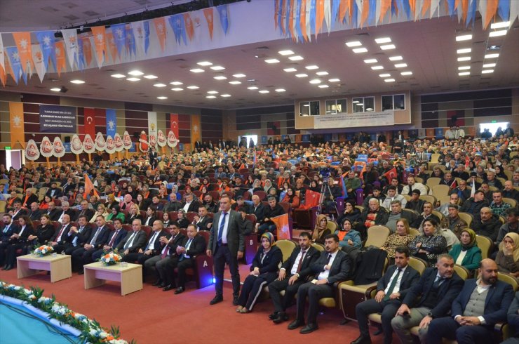 AK Parti Genel Başkan Yardımcısı Zeybekci, partisinin Karaman İl Kongresi'nde konuştu: