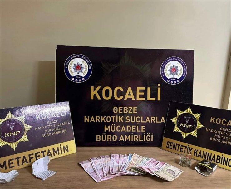 Kocaeli'de uyuşturucu operasyonunda 3 zanlı tutuklandı