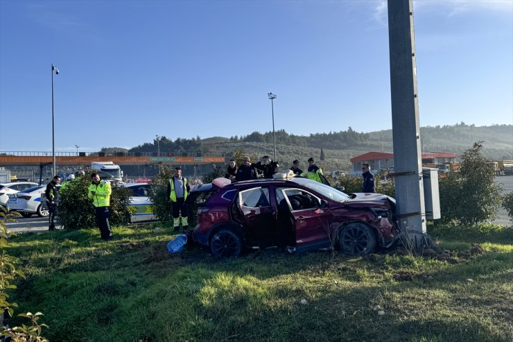 Bursa'da polisin "dur" ihtarına uymayıp bulundukları araçla kaçan 4 zanlı yakalandı