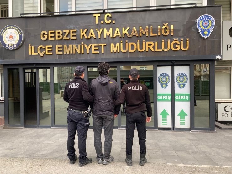 Kocaeli'de kesinleşmiş hapis cezası bulunan 2 hükümlü yakalandı