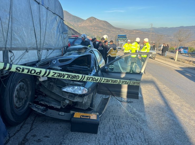 Tokat'ta trafik kazasında 1 kişi öldü, 4 kişi yaralandı