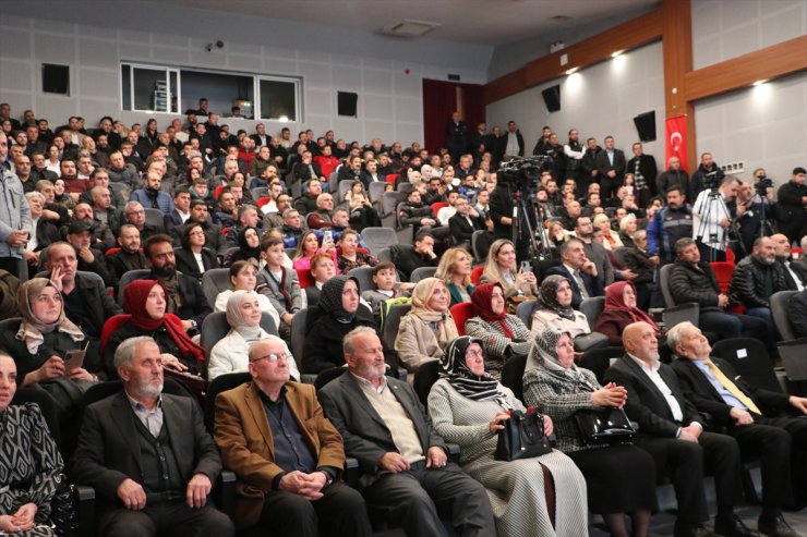 Eski Çalışma ve Sosyal Güvenlik Bakanı Necati Çelik, Kocaeli'de anıldı