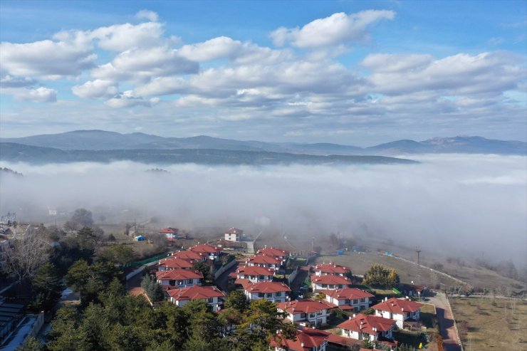 Kastamonu'da etkili olan sis dronla görüntülendi