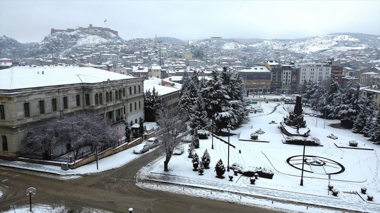 Kastamonu'da kar yağışı etkili oldu