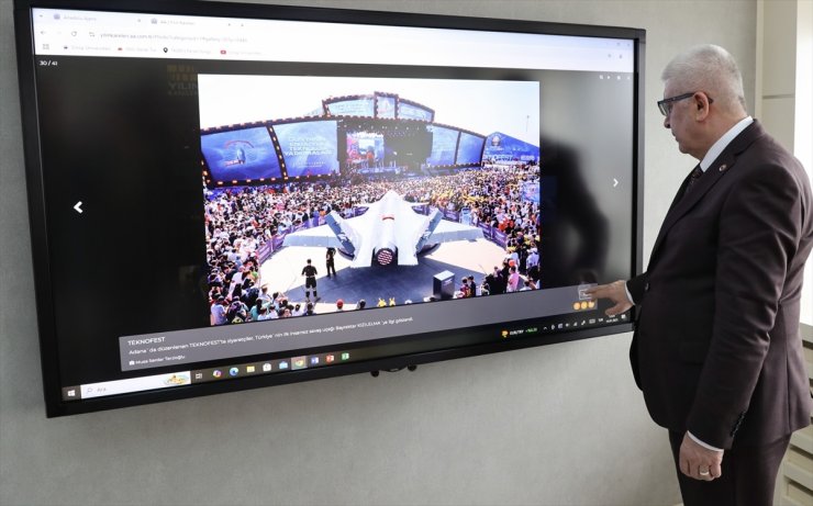 Sinop Üniversitesi Rektörü Taşdemir, AA'nın "Yılın Kareleri" oylamasına katıldı