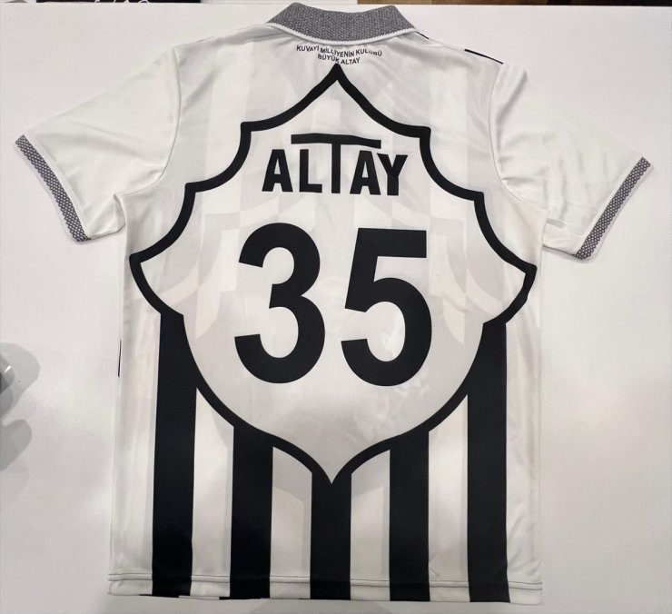 Altay'dan 111. kuruluş yıl dönümüne özel forma