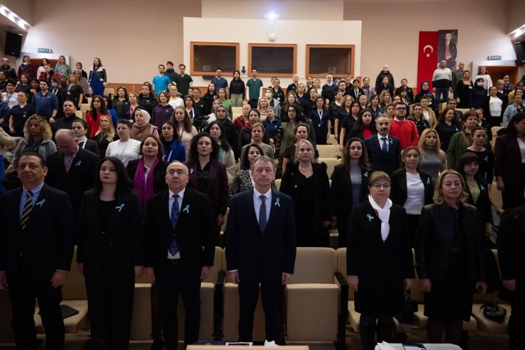 Ankara Üniversitesinde Rahim Ağzı Kanseri Farkındalık Ayı kapsamında sempozyum yapıldı