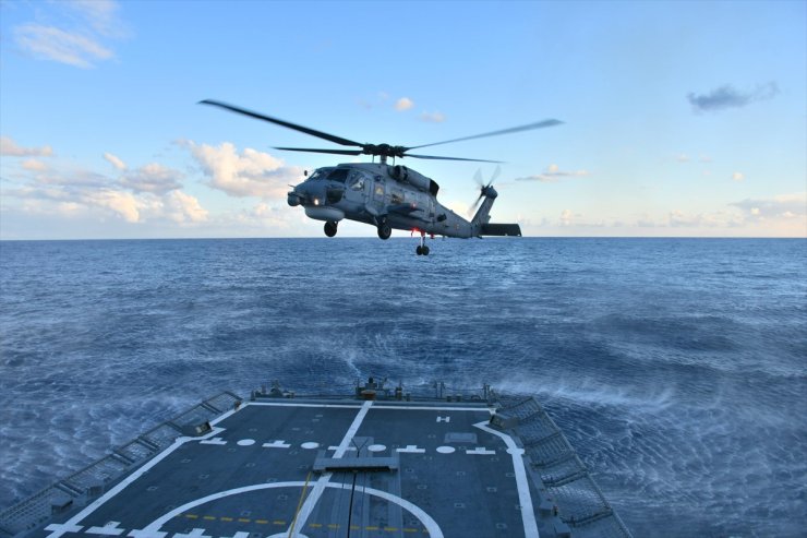 TCG Gelibolu fırkateyni, Libya açıklarında helikopterle havada yakıt ikmali yaptı