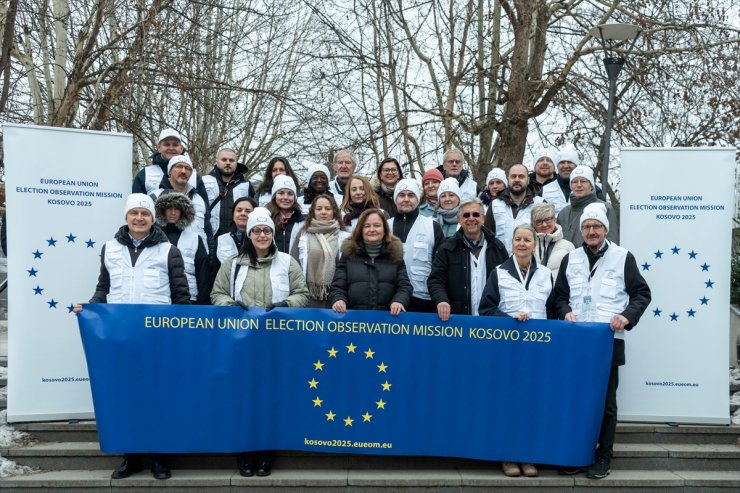 AB'nin Kosova'ya gönderdiği seçim gözlem heyeti göreve başladı