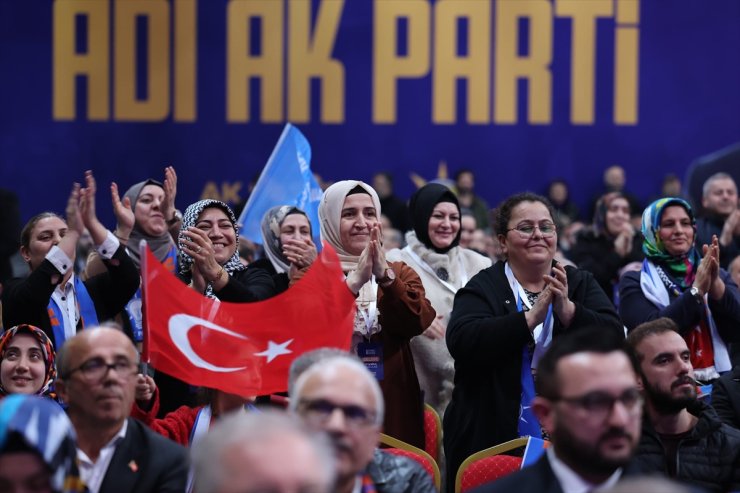 AK Parti İstanbul ilçe kongreleri tamamlandı