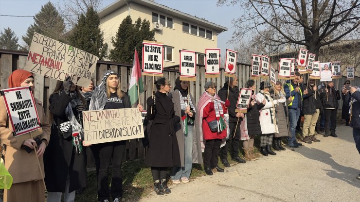 Bosna Hersek'te düzenlenen protestoda "Netanyahu Polonya'yı ziyaret etmesi halinde tutuklanmalı" mesajı