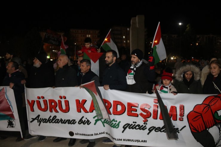 Gazze'deki ateşkes anlaşması Diyarbakır'da kutlandı