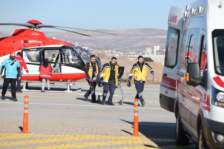 Yıldız Dağı Kayak Merkezi'nde bir oteldeki patlamada 2 antrenör ve 2 sporcu yaralandı