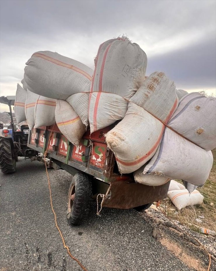 Diyarbakır'da traktöre arkadan çarpan otomobildeki 6 kişi yaralandı