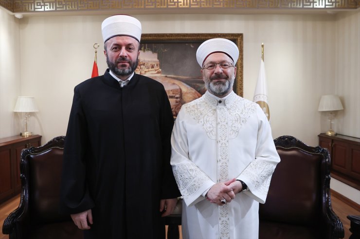 Diyanet İşleri Başkanı Erbaş, Sırbistan İslam Birliği Riyaseti Başkanı Halitoviç ile görüştü