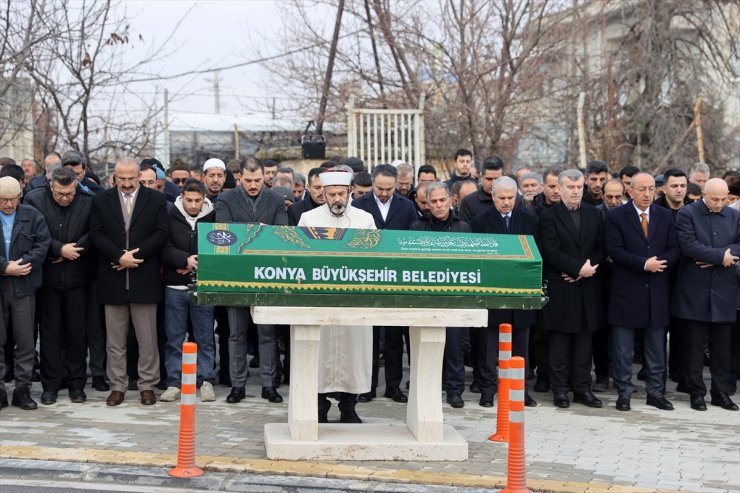 Kartalkaya'da otel yangınında hayatını kaybeden genç kız Konya'da son yolculuğuna uğurlandı