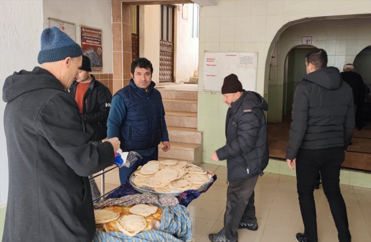 Çorum'da "İlk namaz çöreği" geleneği asırlardır sürdürülüyor