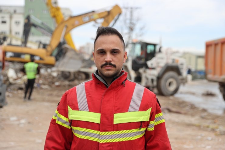 Enkazdan gelen ses "umut ışığı" oldu