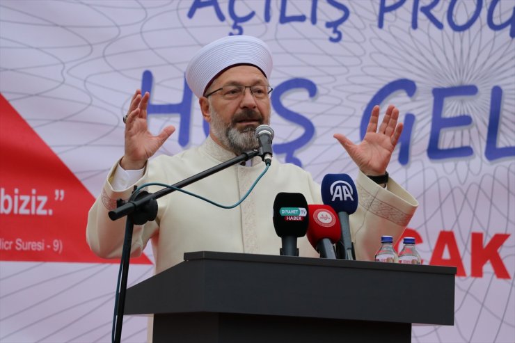 Diyanet İşleri Başkanı Erbaş, Zonguldak'ta Kur'an kursunun açılışında konuştu: