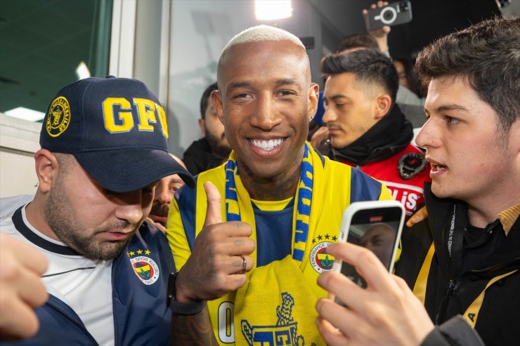 Fenerbahçe'nin transferi için anlaşmaya vardığı Talisca, İstanbul'a geldi