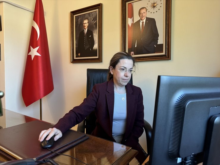 Türkiye'nin Atina-Pire Başkonsolosu Işık Civelik, AA'nın "Yılın Kareleri" oylamasına katıldı