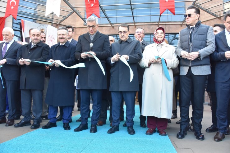 Bakan Memişoğlu, Yunus Emre Devlet Hastanesi Erişkin Arındırma Merkezi'nin açılışında konuştu:
